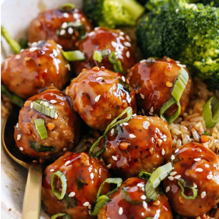 Asian Glazed Turkey Meatballs w/ Veggies & Jasmine Rice