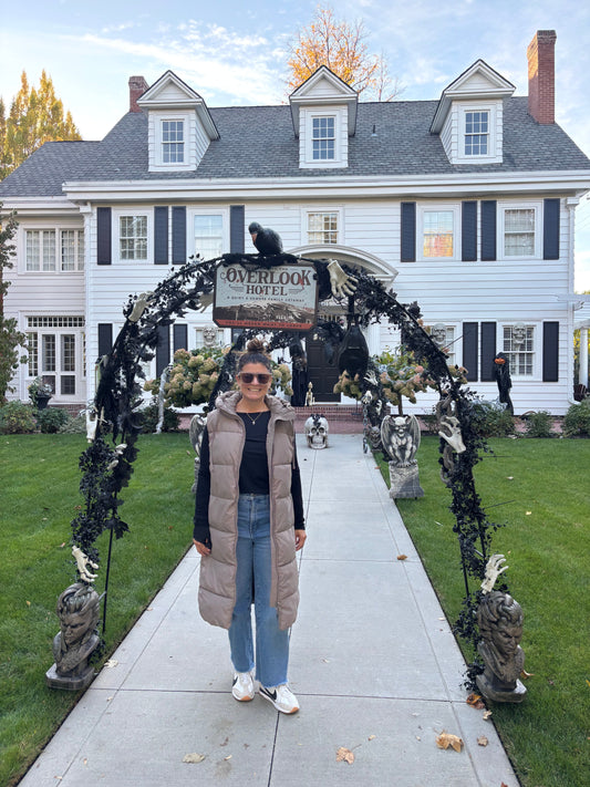 October 27th- THE EAZY PEAZY WEEKLY - Food, Homecoming and Halloween-ish...