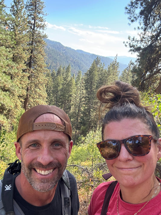 September 29th - THE EAZY PEAZY WEEKLY - Small Town Whaaaaat???