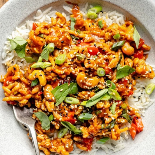 Sweet and Spicy Gochujang Chicken Bowls